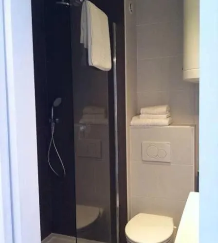 Apartman Sea Front In Juan-les-pins Antibes